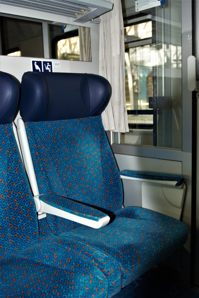 Standard 2nd class seats (ČD coach type Bmz241)